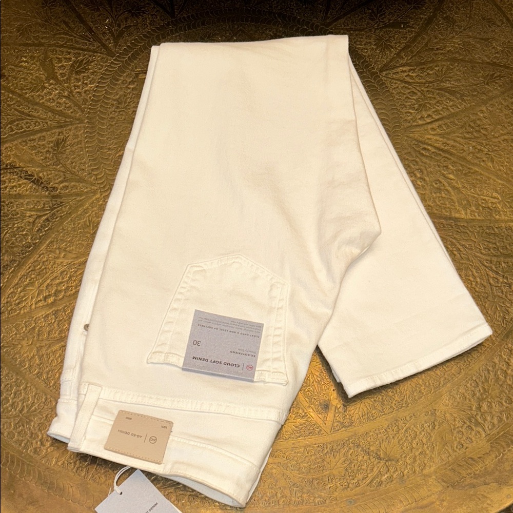 AG Jeans Cloud Soft Denim White Slim Straight Jeans- New w/ Tags! Size 30R